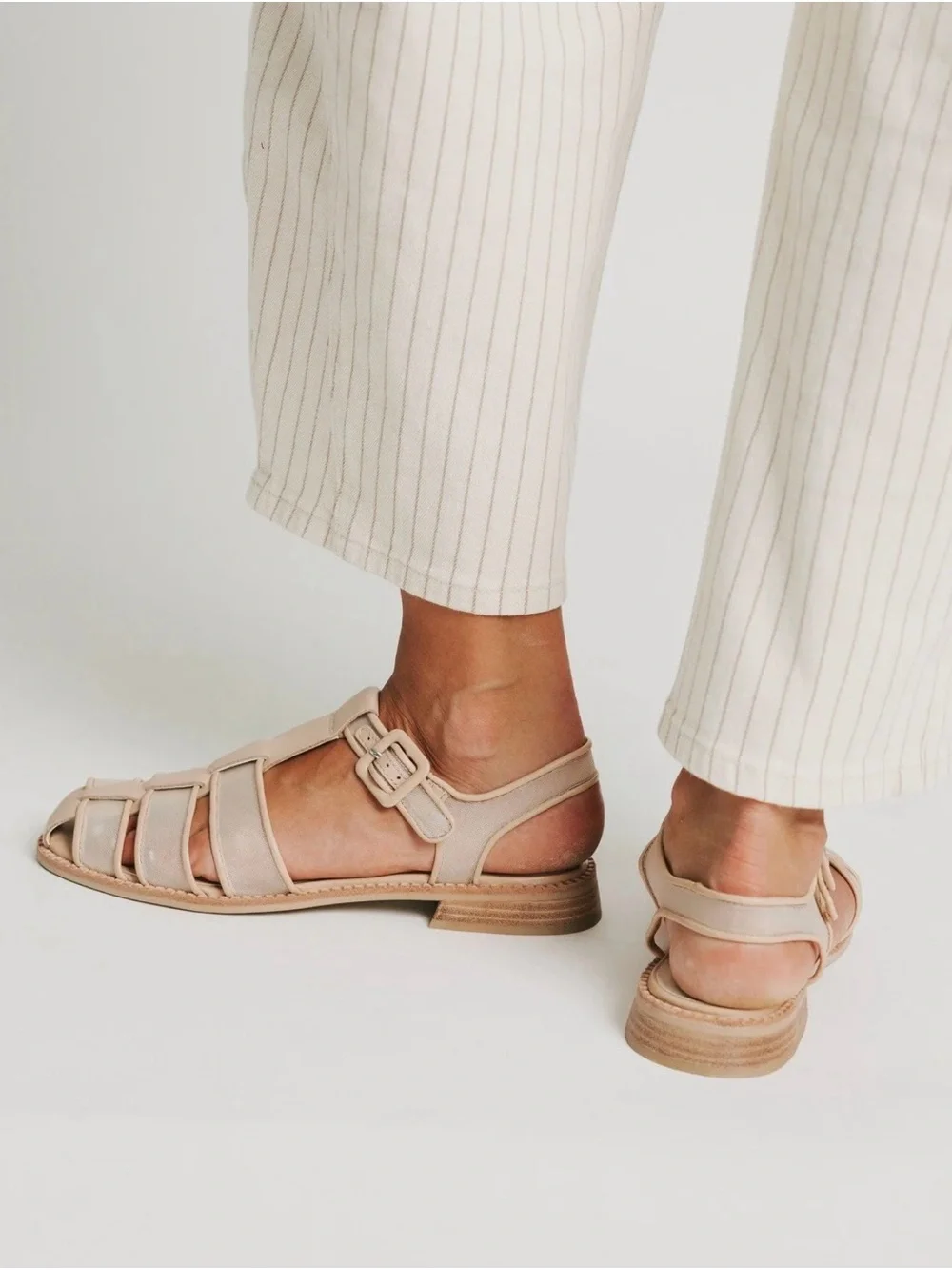 NWOT Dolce Vita Holis Praline Mesh Fisherman Sandals Size 8